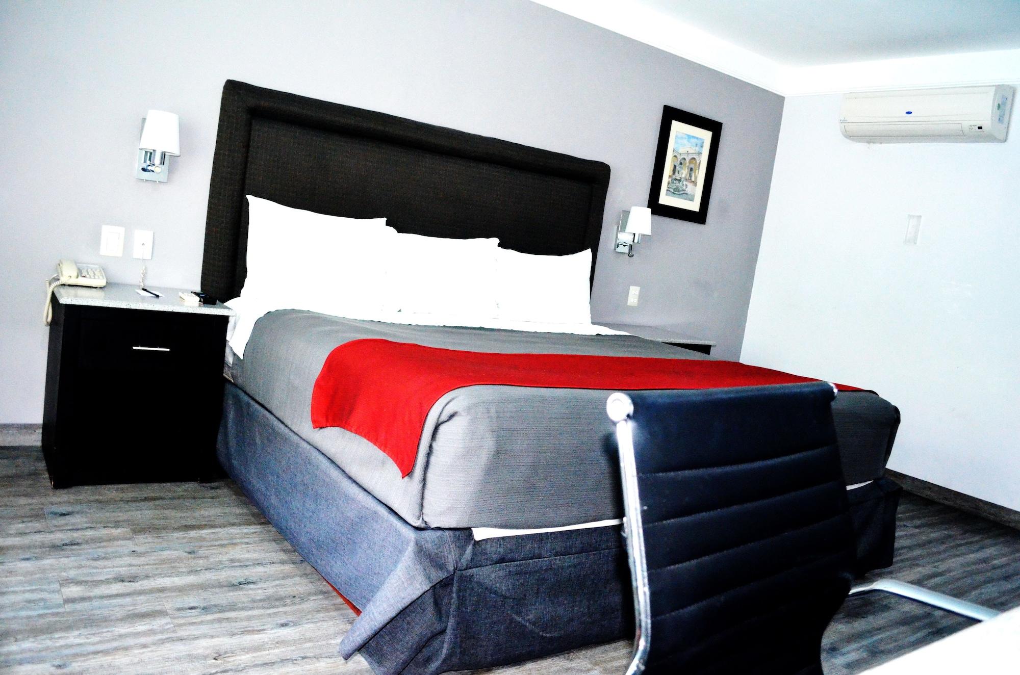 Plaza Camelinas Hotel Querétaro Eksteriør bilde