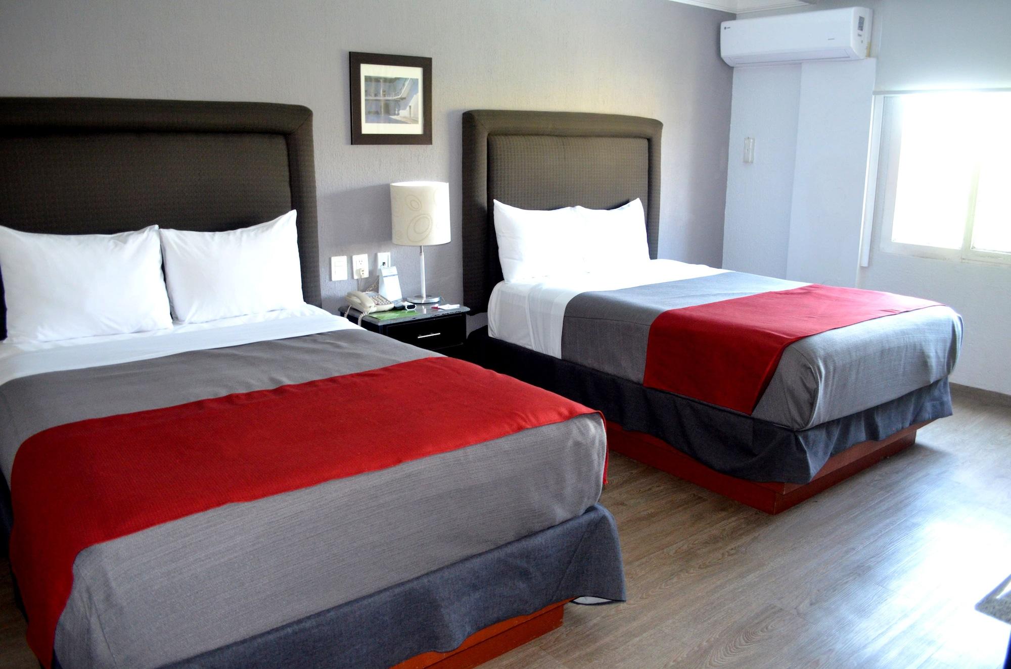 Plaza Camelinas Hotel Querétaro Eksteriør bilde