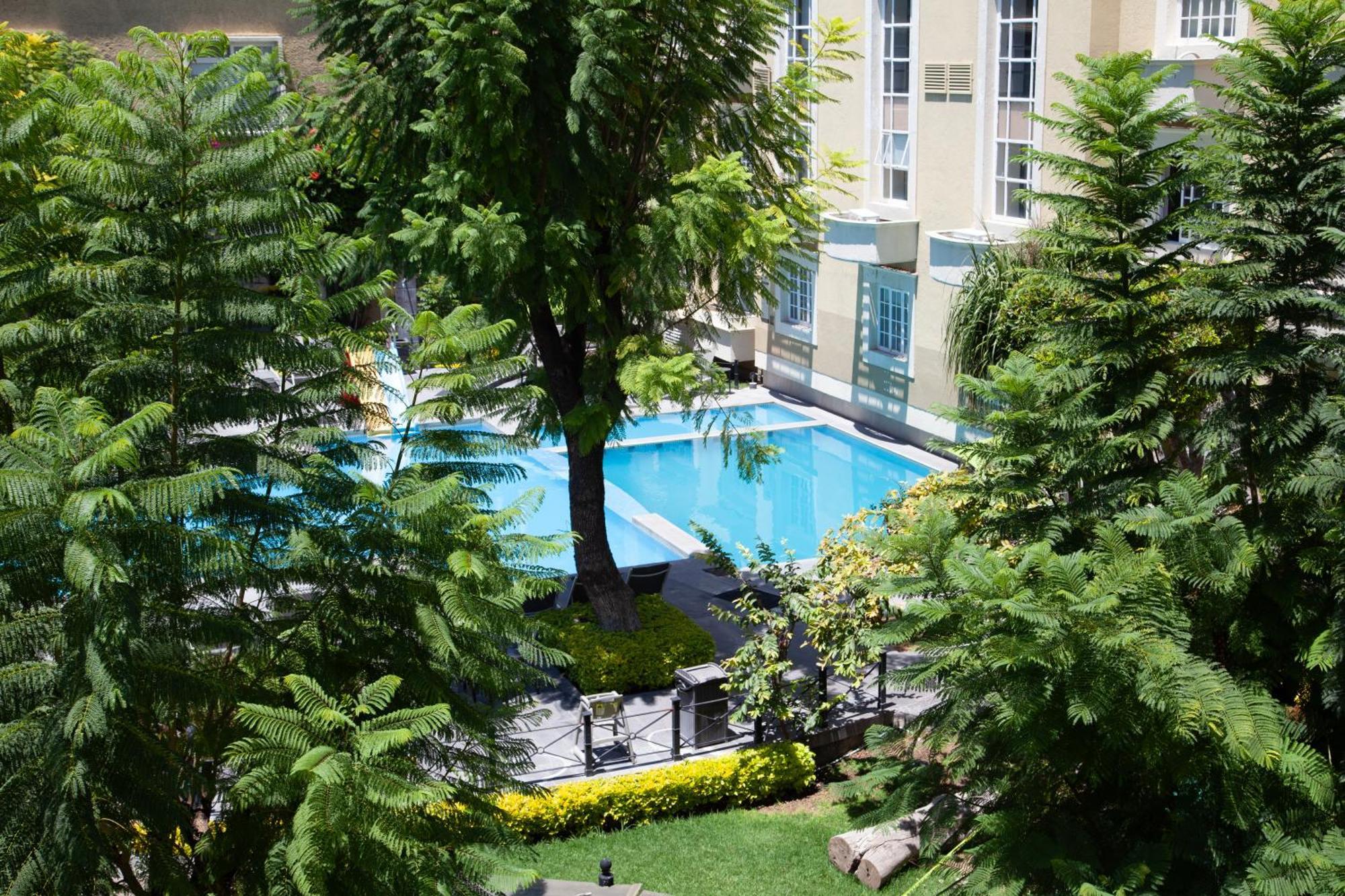 Plaza Camelinas Hotel Querétaro Eksteriør bilde