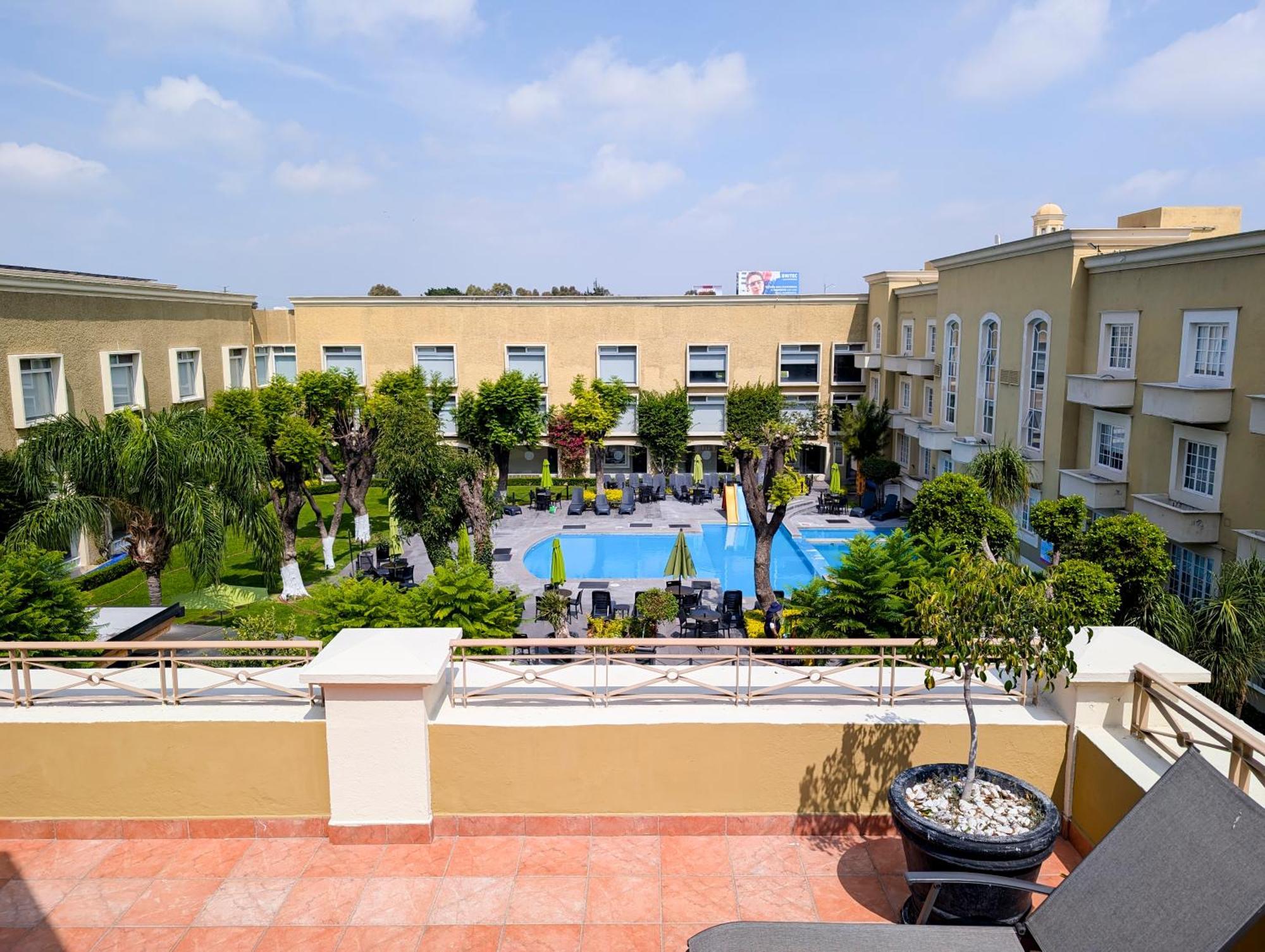 Plaza Camelinas Hotel Querétaro Eksteriør bilde