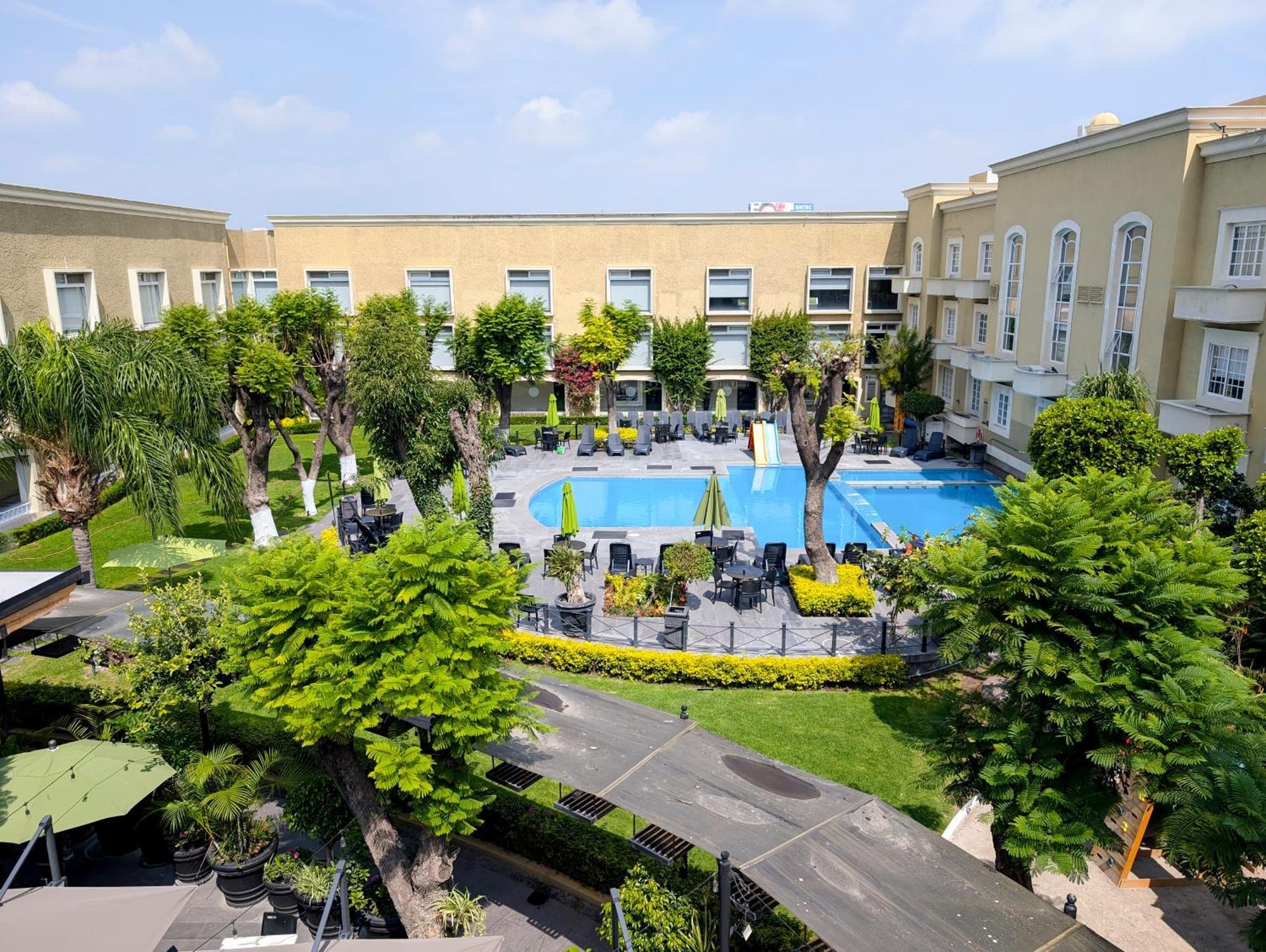 Plaza Camelinas Hotel Querétaro Eksteriør bilde