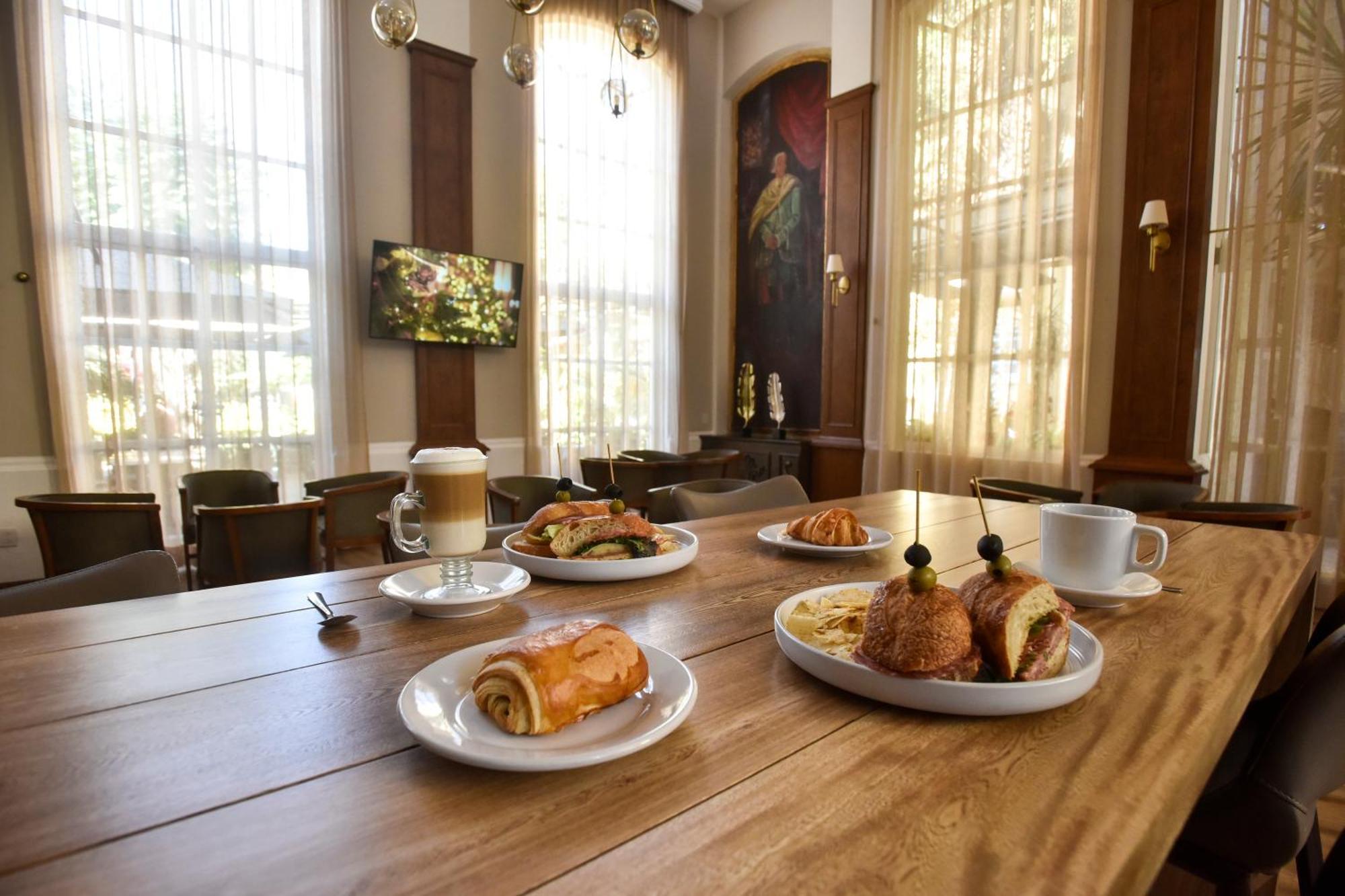 Plaza Camelinas Hotel Querétaro Eksteriør bilde
