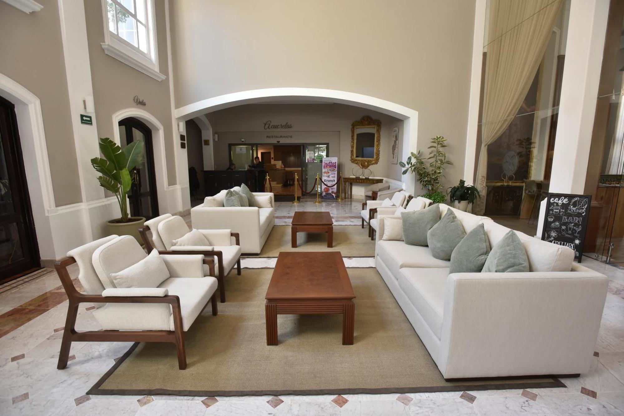 Plaza Camelinas Hotel Querétaro Eksteriør bilde