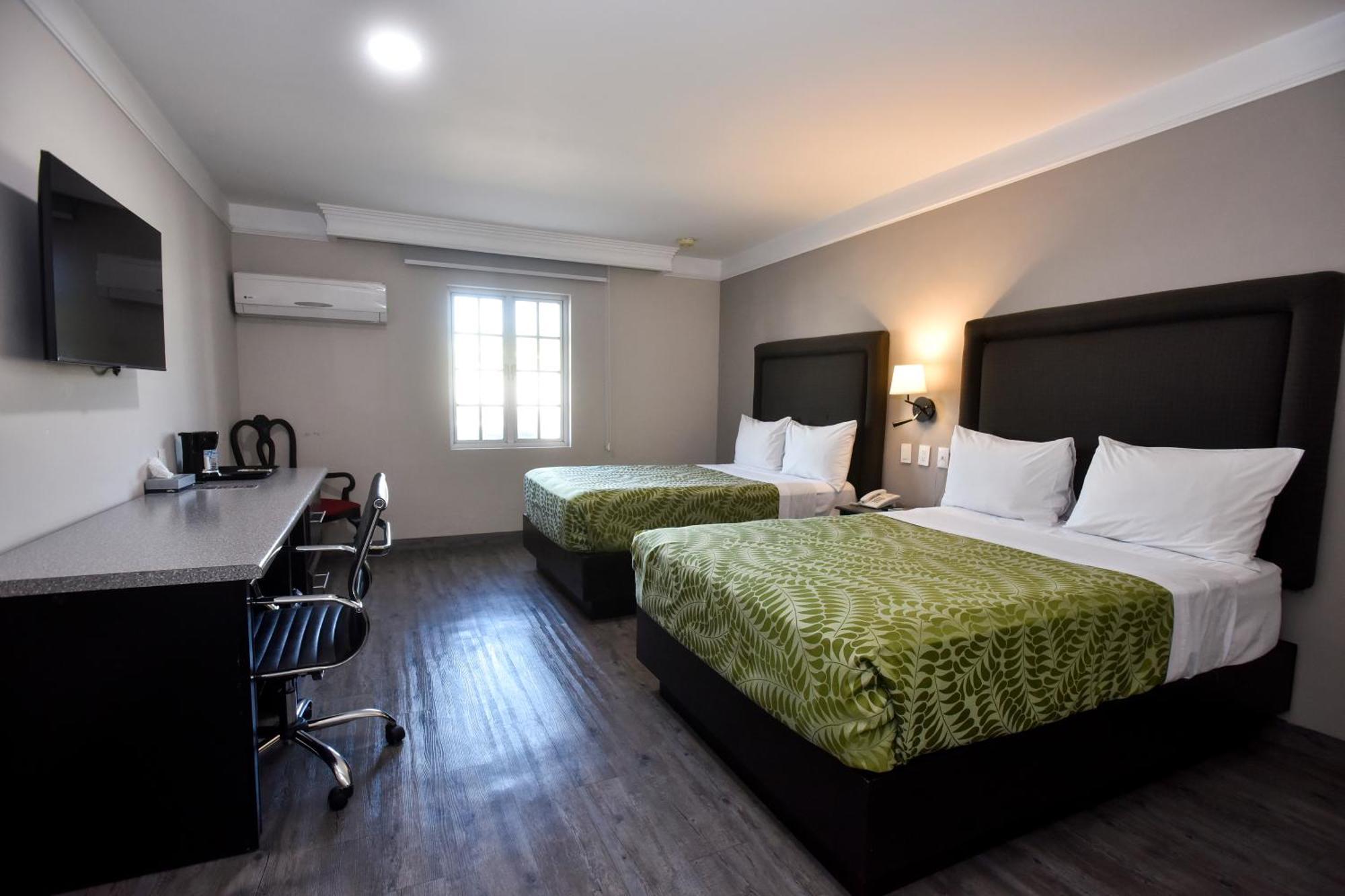 Plaza Camelinas Hotel Querétaro Eksteriør bilde