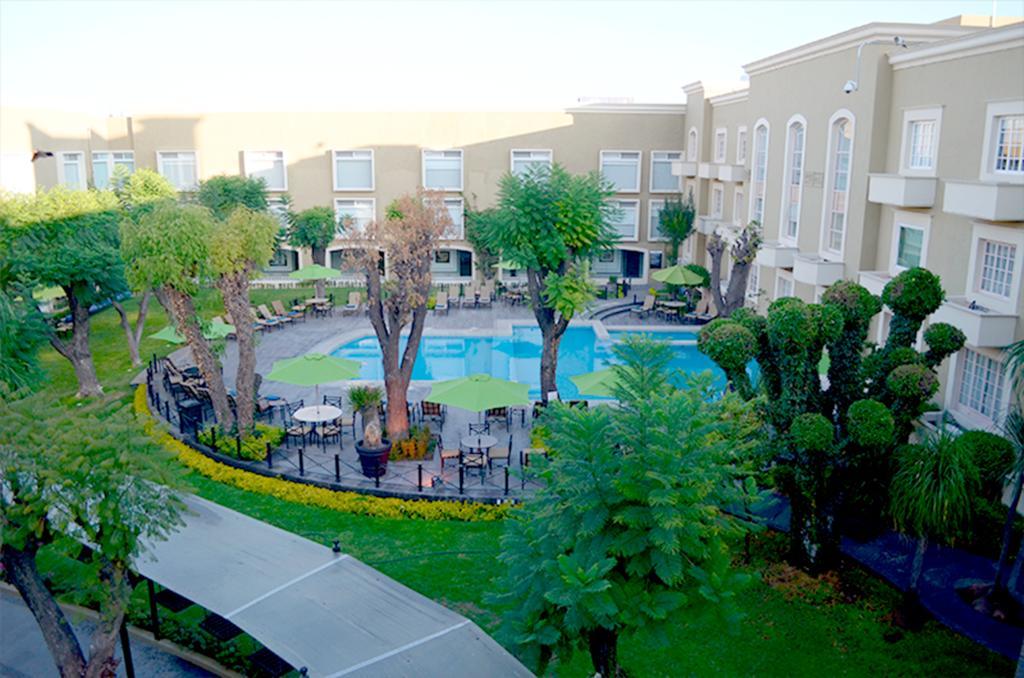 Plaza Camelinas Hotel Querétaro Eksteriør bilde