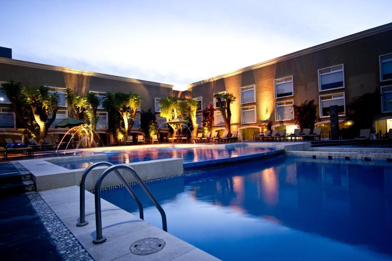 Plaza Camelinas Hotel Querétaro Eksteriør bilde